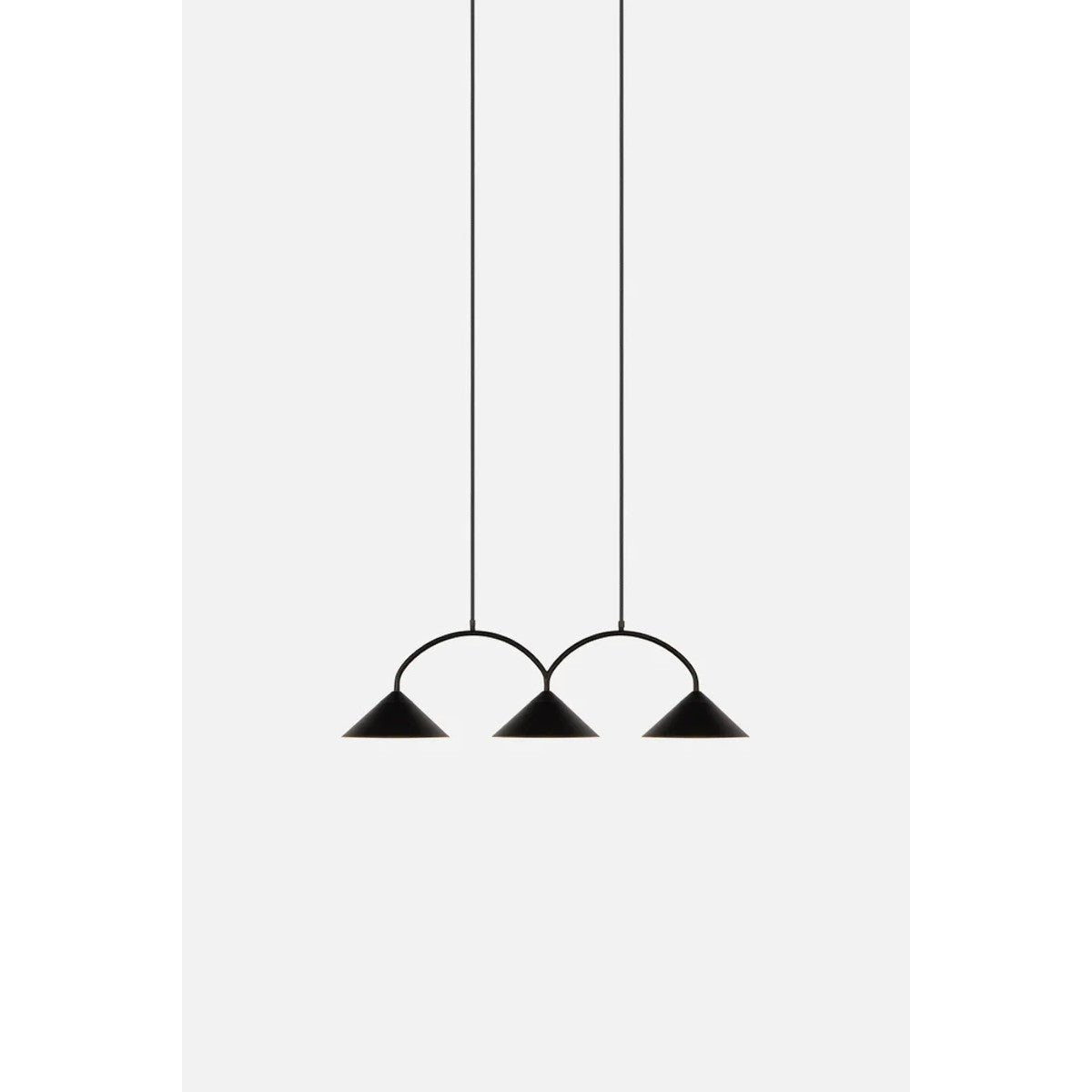 Curve 3 Pendellampa Svart | Globen Lighting | 7319434520118 | 452011 | Maessing Interiör