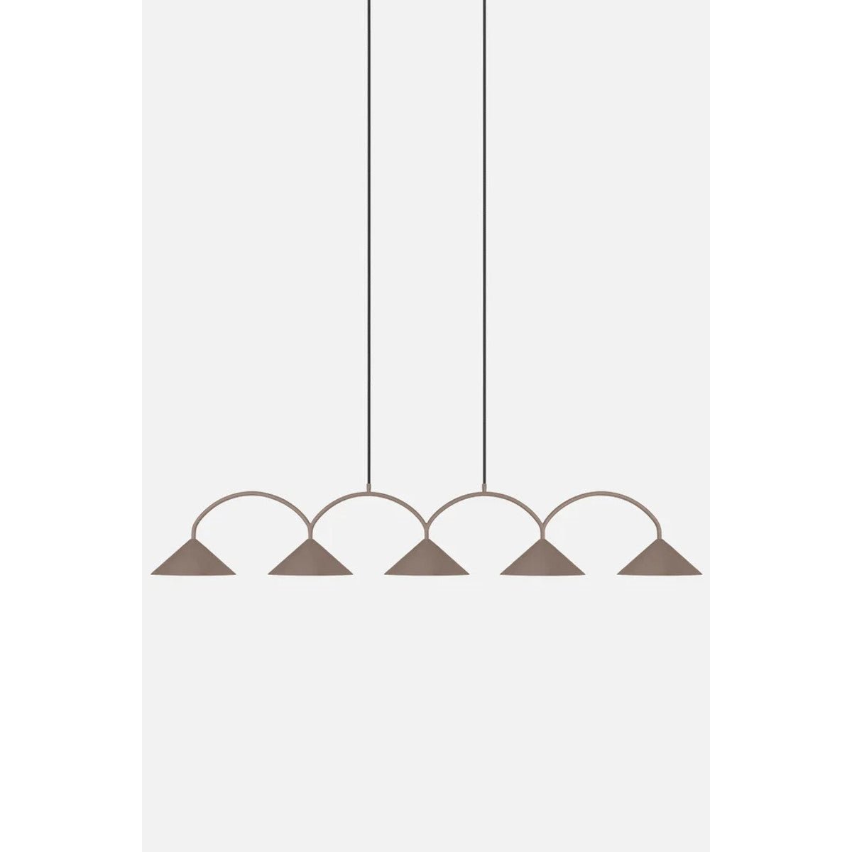 Curve 5 Pendellampa Brun | Globen Lighting | 7319434720068 | 472006 | Maessing Interiör