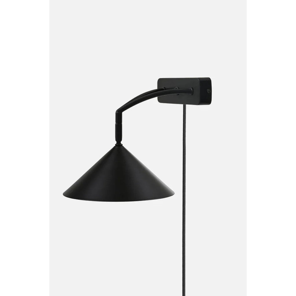 Curve Vägglampa Svart | Globen Lighting | 7319434320114 | 432011 | Maessing Interiör