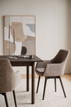 Denley Karmstol Mörkbeige/Brun Ek | Rowico Home | 7340233308577 | 241044 | Maessing Interiör