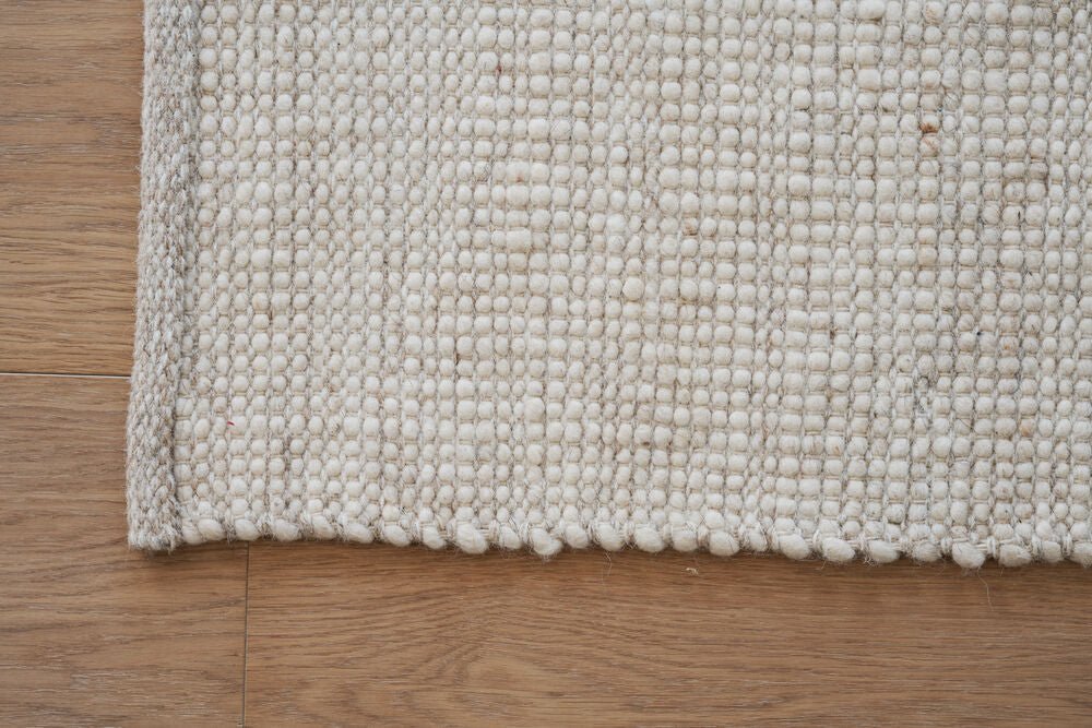 Donegal Matta Ljusbeige Ull | Rowico Home | 7340126584972 | 123224 | Maessing Interiör