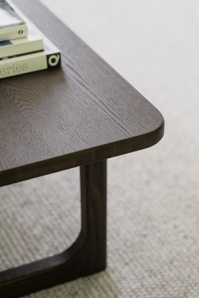 Driscoll Soffbord Brun Ek 103 | Rowico Home | 7340126594063 | 123419 | Maessing Interiör