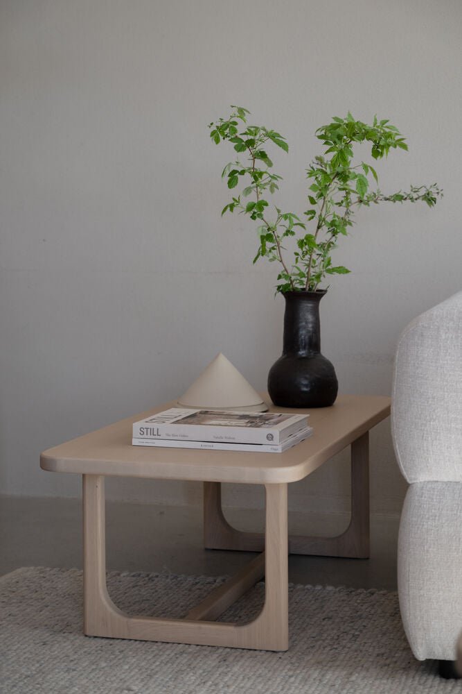 Driscoll Soffbord Vitpigmenterad Ek 103 | Rowico Home | 7340126594049 | 123415 | Maessing Interiör