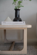Driscoll Soffbord Vitpigmenterad Ek 103 | Rowico Home | 7340126594049 | 123415 | Maessing Interiör