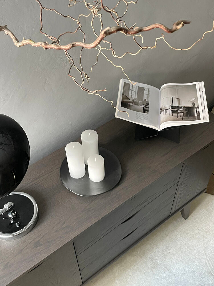 Filippa Sideboard Mörkbrun Ek 122 | Rowico Home | 7340126559789 | 117941 | Maessing Interiör