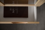Filippa Vitrinskåp Ek | Rowico Home | 7340126565605 | 118053 | Maessing Interiör