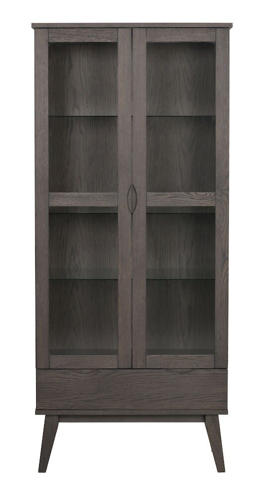 Filippa Vitrinskåp Mörkbrun Ek | Rowico Home | 7340126559802 | 117943 | Maessing Interiör