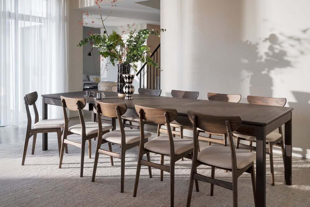 Gardner Matbord Brun Ek 200 | Rowico Home | 7340126595329 | 128220 | Maessing Interiör