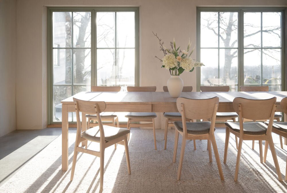 Gardner Matbord Vitpigmenterad Ek 200 | Rowico Home | 7340126595305 | 128218 | Maessing Interiör