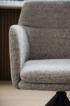 Gladstone Karmstol Mörkbeige/Svart | Rowico Home | 7340126580301 | 123220 | Maessing Interiör
