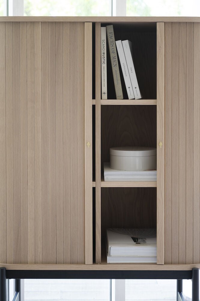Haddington Skåp Vitpigmenterad Ek | Rowico Home | 7340126554098 | 120133 | Maessing Interiör