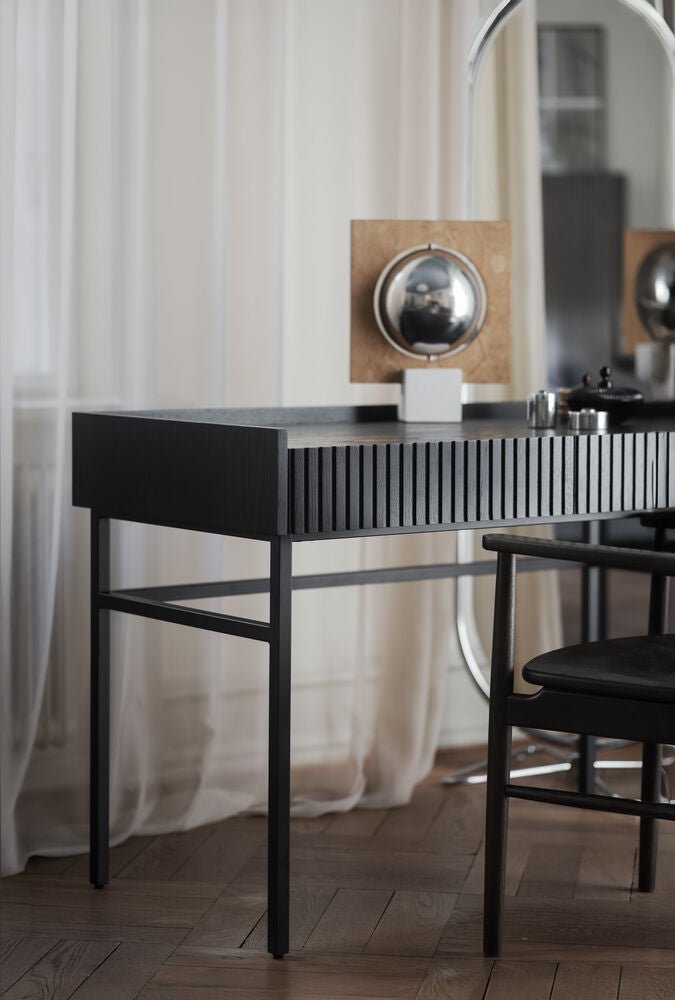 Halifax Skrivbord Svart | Rowico Home | 7340126552025 | 119910 | Maessing Interiör