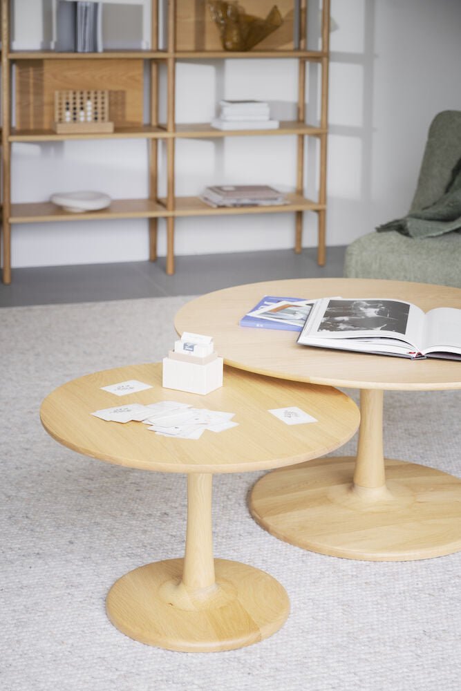 Hobart Soffbord Ek Ø60 | Rowico Home | 7340126570036 | 129012 | Maessing Interiör