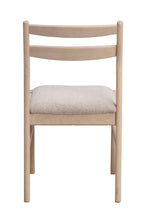 Kerwin Stol Ljusbeige/Vitpigmenterad Ek | Rowico Home | 7340233302001 | 123506 | Maessing Interiör