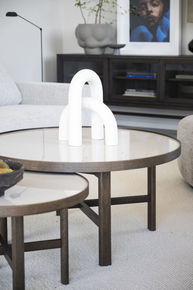 Marsden Soffbord Beige/Brun Ek Ø90 | Rowico Home | 7340126559147 | 121096 | Maessing Interiör
