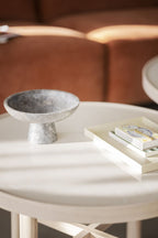Marsden Soffbord Beige/Vitpigmenterad Ek Ø60 | Rowico Home | 7340126559130 | 121095 | Maessing Interiör