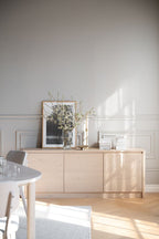 Melstone Sideboard Hög Vitpigmenterad Ek | Rowico Home | 7340233304234 | 148111 | Maessing Interiör