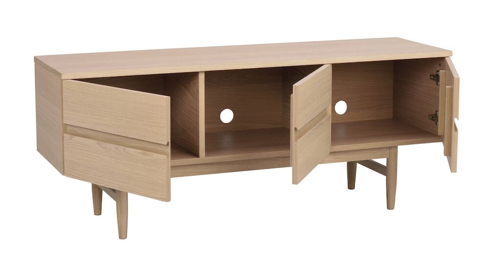 Moresby TV - bänk Vitpigmenterad Ek | Rowico Home | 7340126553572 | 120601 | Maessing Interiör