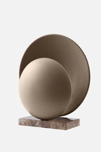 Orbit Bordslampa Brun marmor/Brun | Globen Lighting | 7319432208063 | 220806 | Maessing Interiör