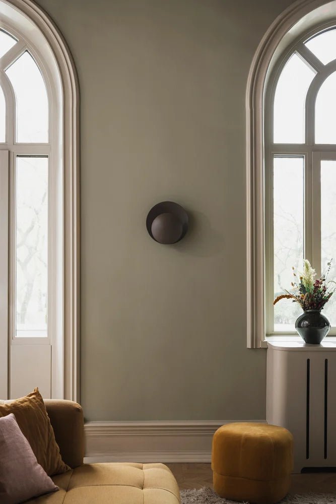 Orbit Vägglampa Brun | Globen Lighting | 7319432308060 | 230806 | Maessing Interiör