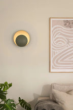Orbit Vägglampa Grön | Globen Lighting | 7319432308039 | 230803 | Maessing Interiör