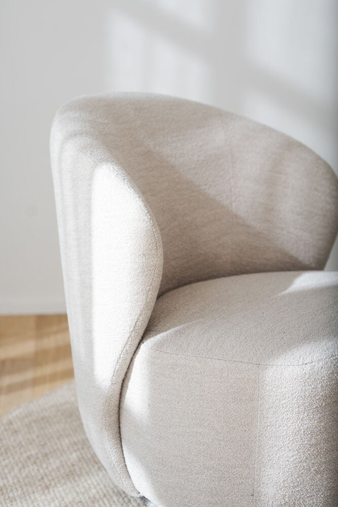 Roselawn Fåtölj Ljusbeige | Rowico Home | 7340126571743 | 120197 | Maessing Interiör