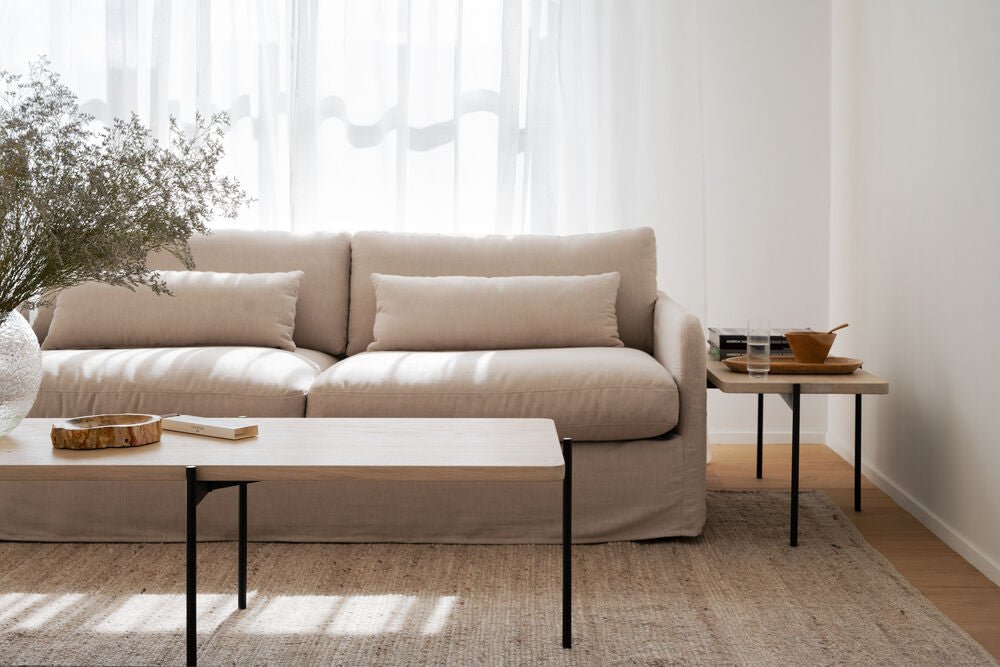Shelton Soffbord Vitpigmenterad Ek/Svart 95 | Rowico Home | 7340126550663 | 120393 | Maessing Interiör