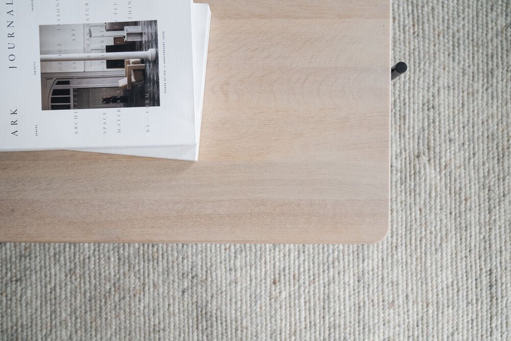 Shelton Soffbord Vitpigmenterad Ek/Svart 95 | Rowico Home | 7340126550663 | 120393 | Maessing Interiör