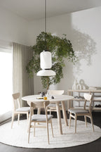 Taransay Matbord Beige Travertin/Vitpigmenterad Ek Ø125 | Rowico Home | 7340126555811 | 120830 | Maessing Interiör
