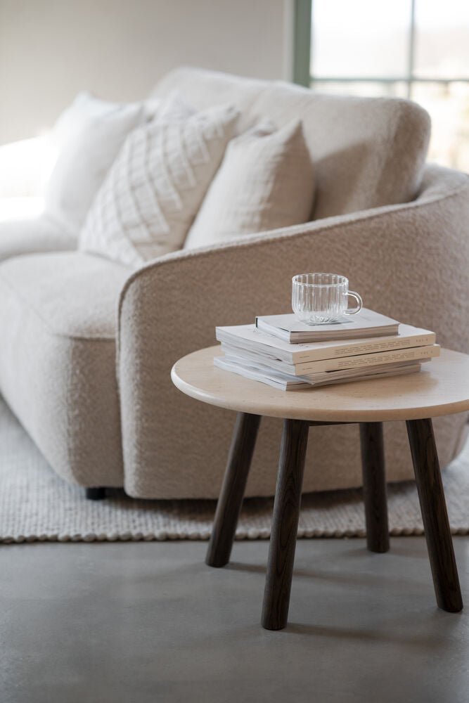 Taransay Soffbord Beige Travertin/Brun Ek Ø60 | Rowico Home | 7340126555958 | 120848 | Maessing Interiör