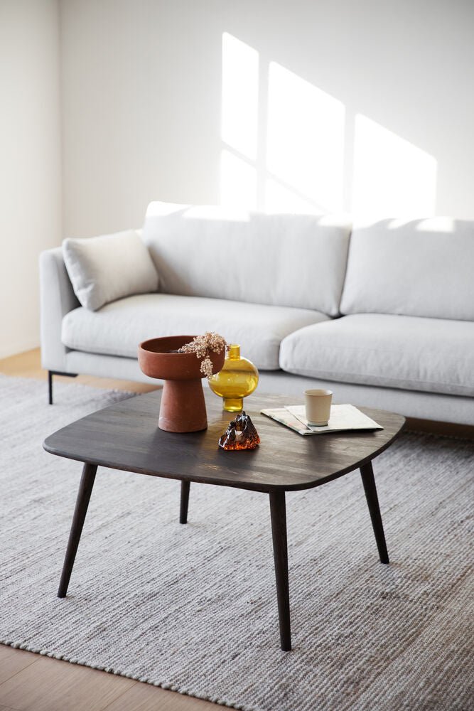 Tompkins Soffbord Brun Ek 90 | Rowico Home | 7340126582091 | 128017 | Maessing Interiör