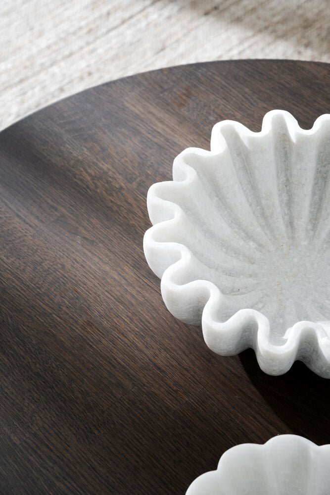 Tompkins Soffbord Brun Ek Ø90 | Rowico Home | 7340126582060 | 128012 | Maessing Interiör