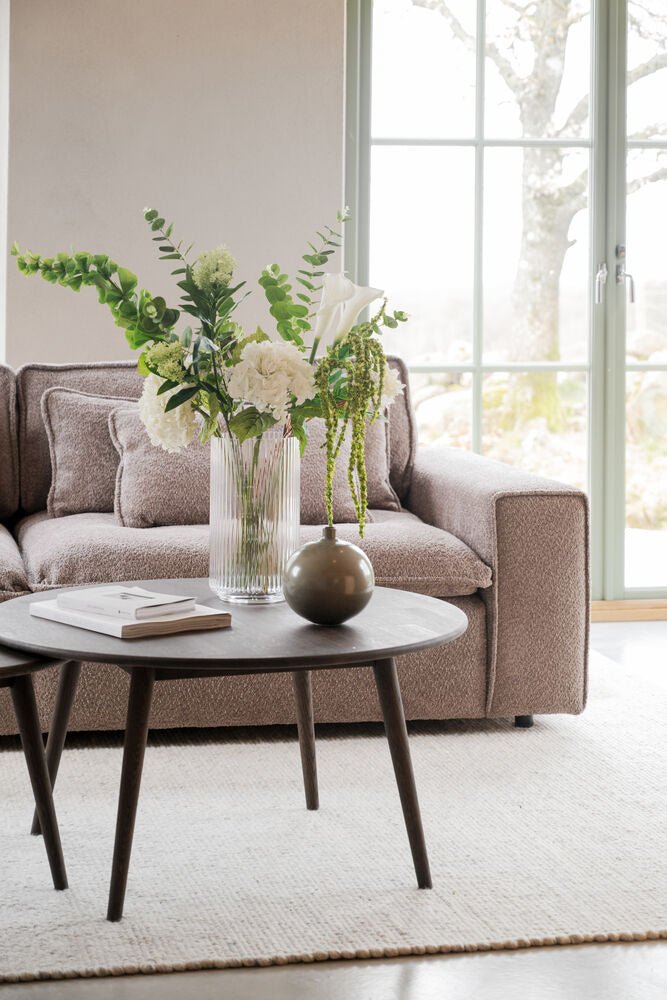 Tompkins Soffbord Brun Ek Ø90 | Rowico Home | 7340126582060 | 128012 | Maessing Interiör