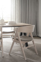 Waterton Karmstol Grå - Brun/Vitpigmenterad Ek | Rowico Home | 7340126555569 | 120753 | Maessing Interiör