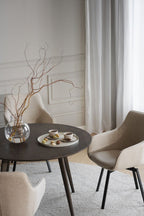 Yumi Matbord Brun Ek Ø115 | Rowico Home | 7340126565353 | 119212 | Maessing Interiör