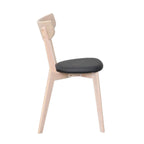 Ami Stol Vitpigmenterad/Svart | Rowico Home | 7340126504482 | 52209 | Maessing Interiör
