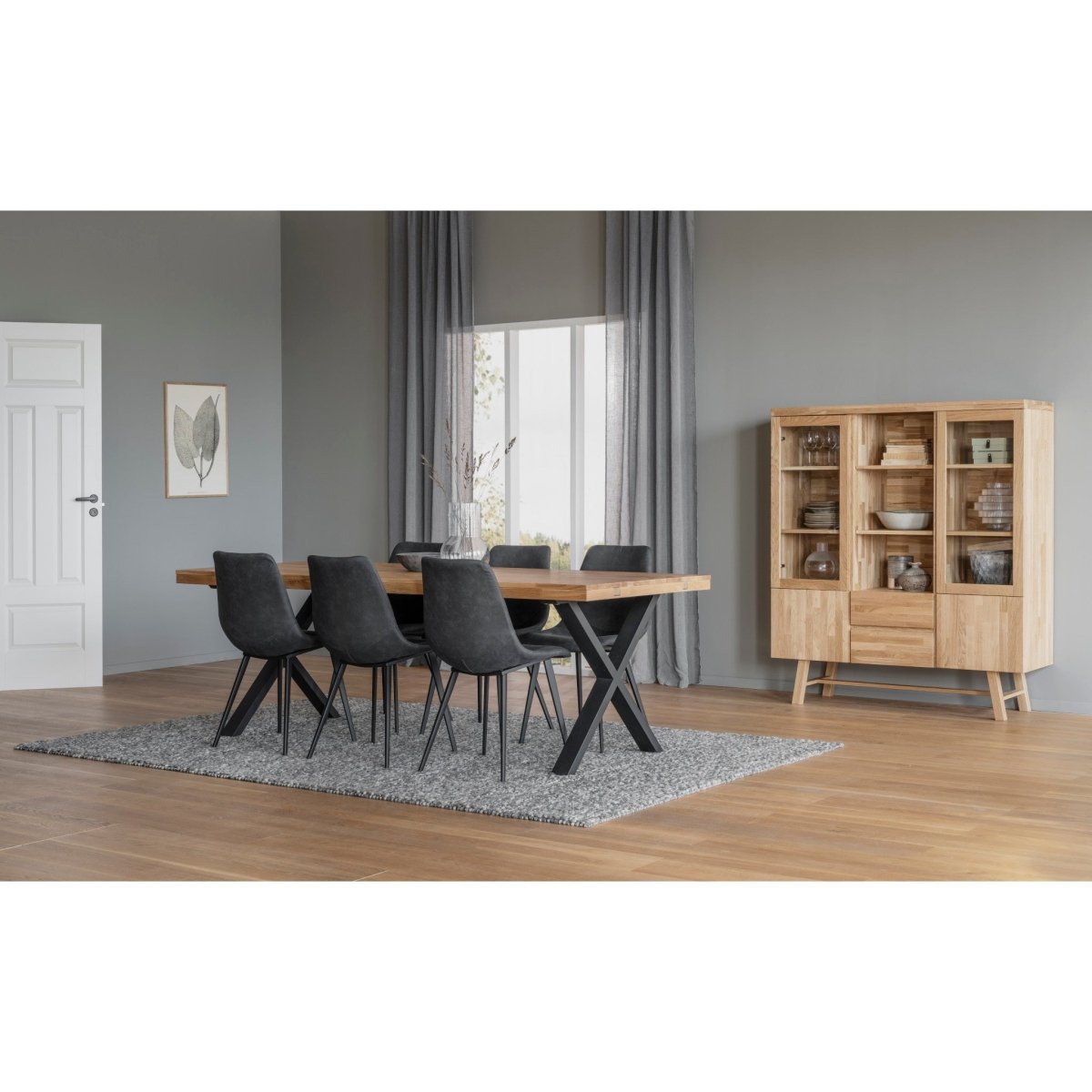 Brooklyn Matbord Ek/Svarta X-ben 220 | Maessing Interiör | Matbord | 7340126545560 | 119826 | Rowico Home