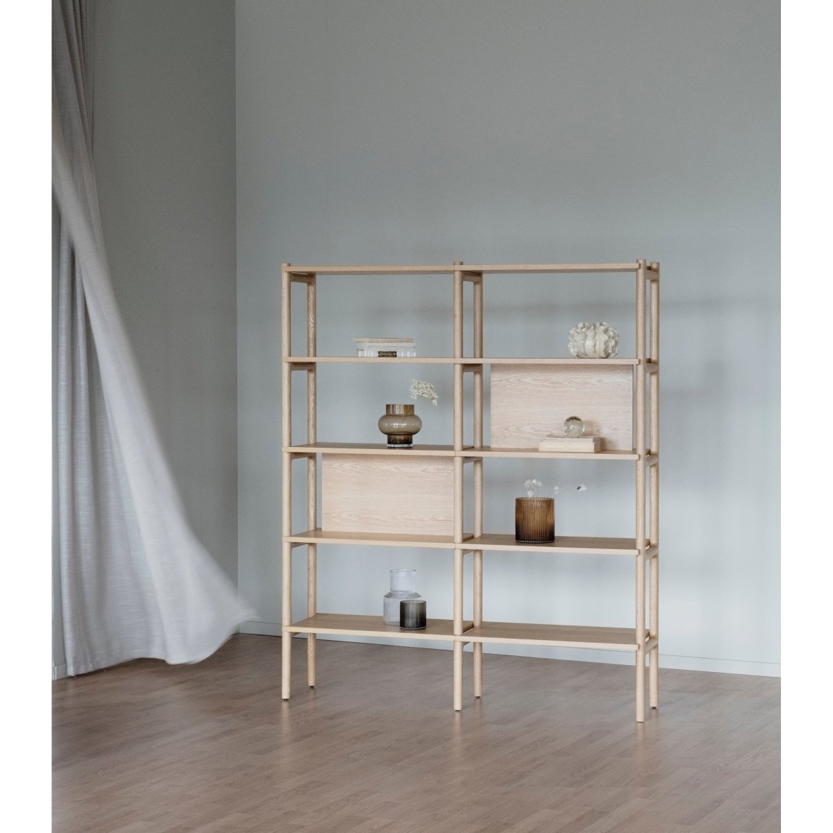 Holton Bokhylla 140 Ek | Rowico Home | 7340126546697 | 120014 | Maessing Interiör