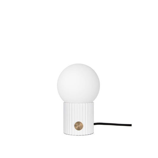 Hubble 15 Bordslampa Vit | Maessing Interiör | Belysning | 7319436133088 | 613308 | Globen Lighting