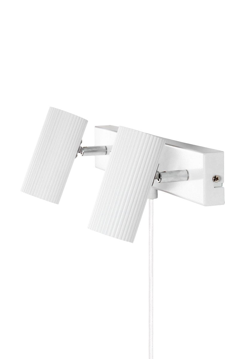 Hubble 2 Vägglampa Vit | Globen Lighting | 7319434832082 | 483208 | Maessing Interiör