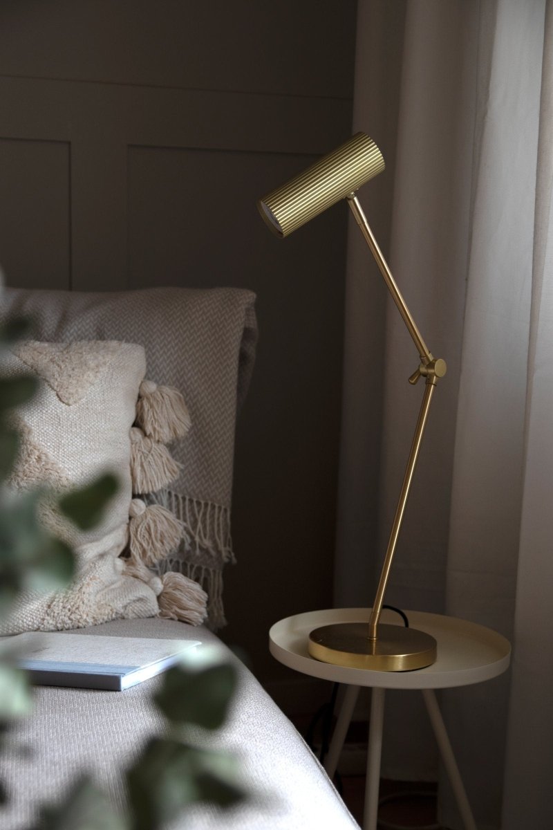 Hubble Read Bordslampa Mässing | Globen Lighting | 7319434233650 | 423365 | Maessing Interiör