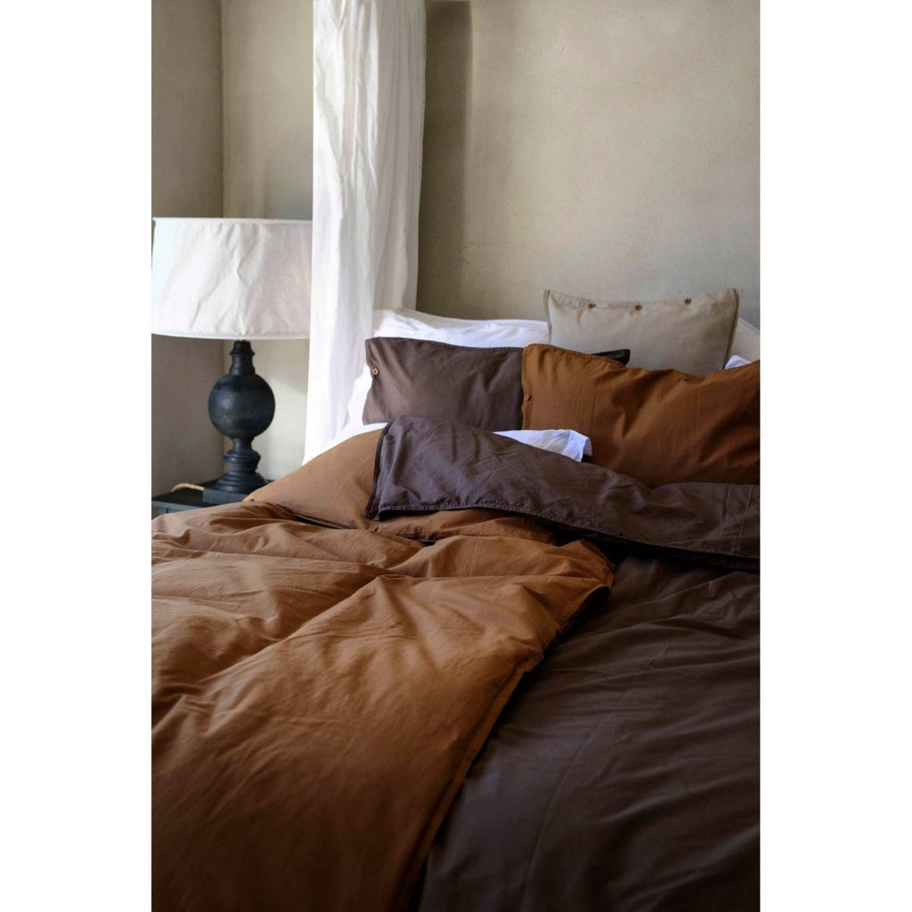 Hygge Bäddset Konjak | Fondaco | 7340073891130 | 200343 - 220 - 24 | Maessing Interiör