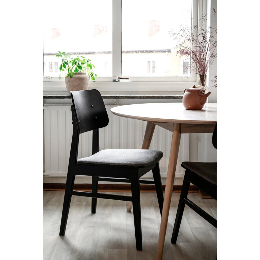 Nagano Stol Mörkgrå/Svart | Rowico Home | 7340126541036 | 119432 | Maessing Interiör