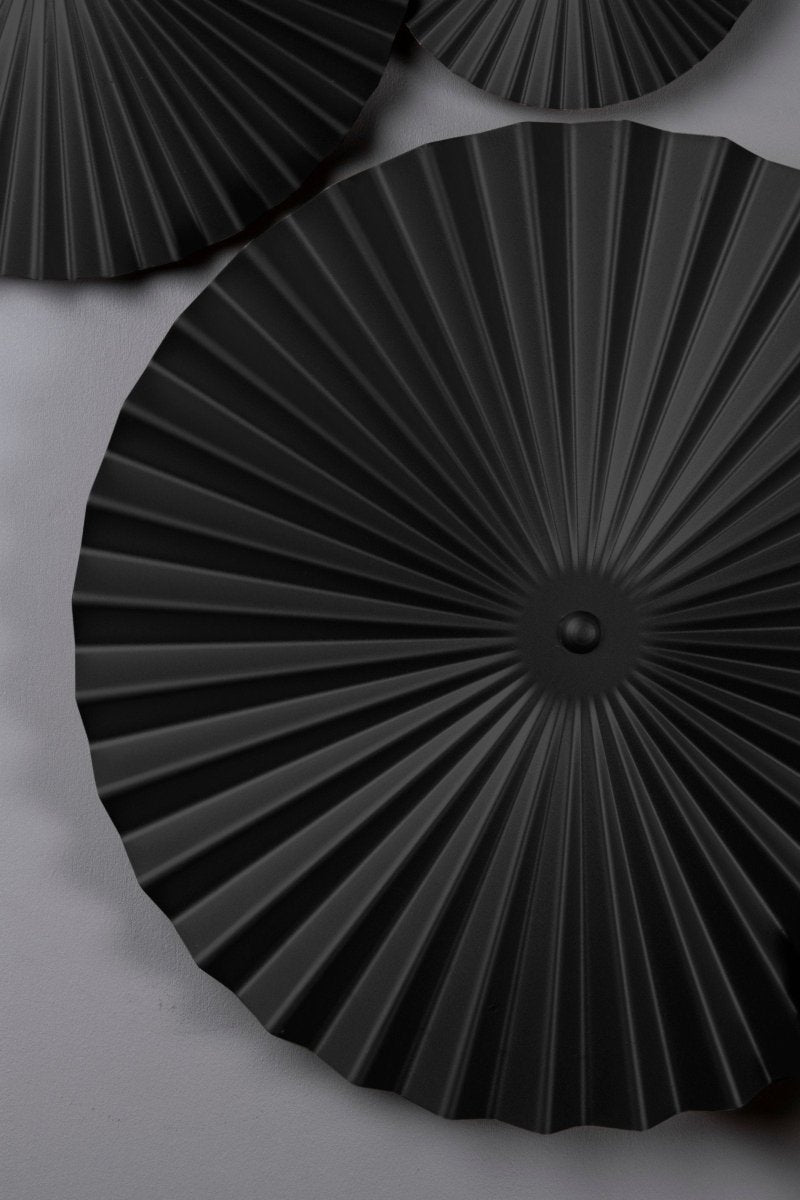 Omega Vägglampa Svart | Globen Lighting | 7319432310117 | 231011 | Maessing Interiör