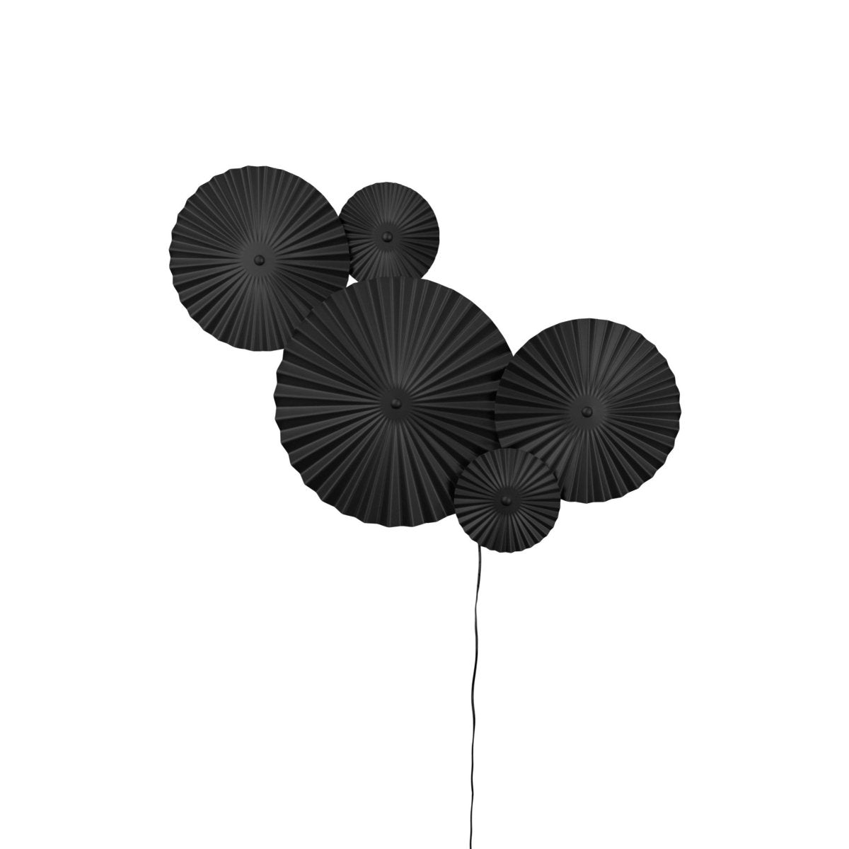 Omega Vägglampa Svart | Globen Lighting | 7319432310117 | 231011 | Maessing Interiör