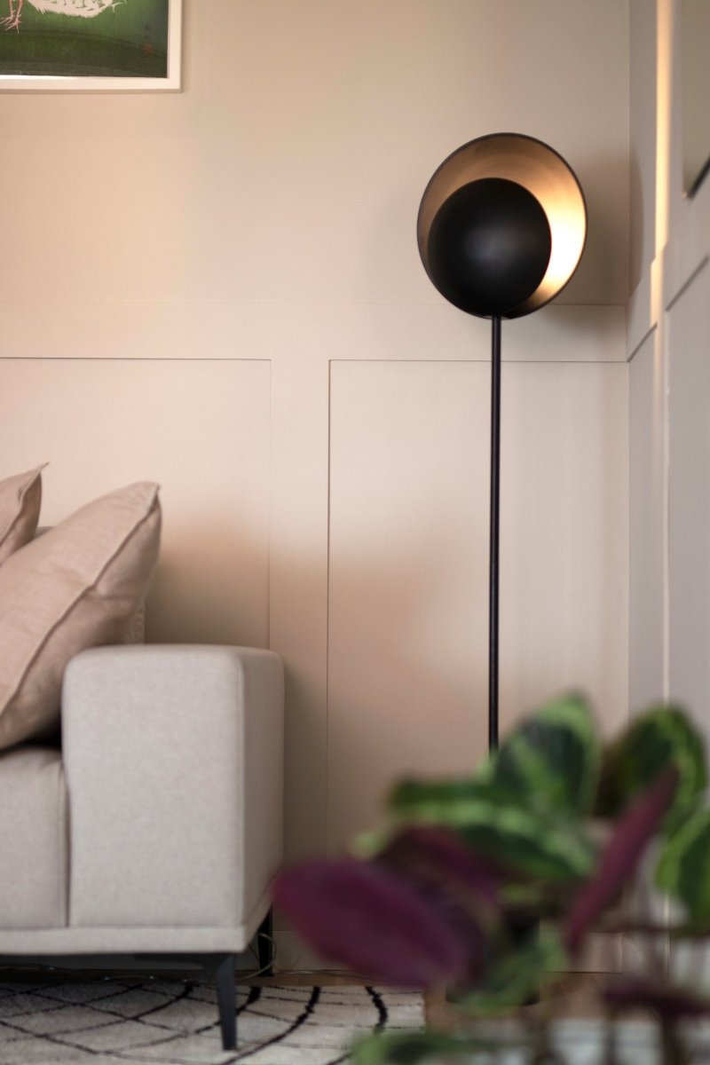 Orbit Golvlampa Svart | Globen Lighting | 7319432008113 | 200811 | Maessing Interiör