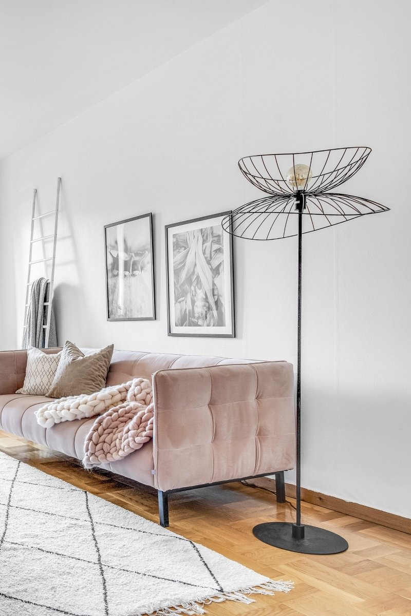 Ray Golvlampa Svart | Globen Lighting | 7319432080119 | 208011 | Maessing Interiör