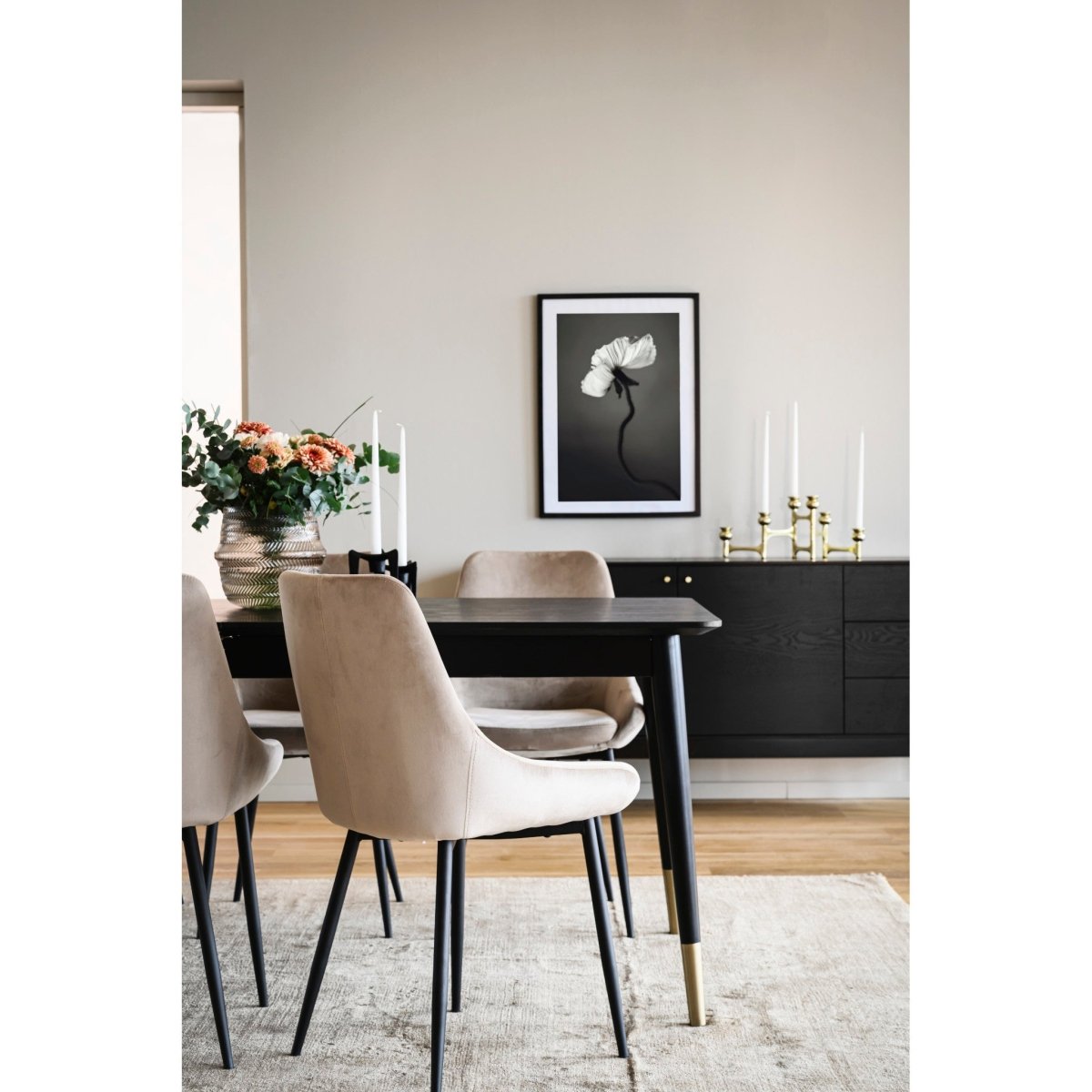 Sierra Stol Beige/Svart | Rowico Home | 7340126537176 | 110391 | Maessing Interiör