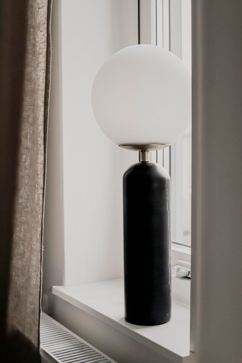 Torrano Bordslampa Svart | Globen Lighting | 7319435205113 | 520511 | Maessing Interiör